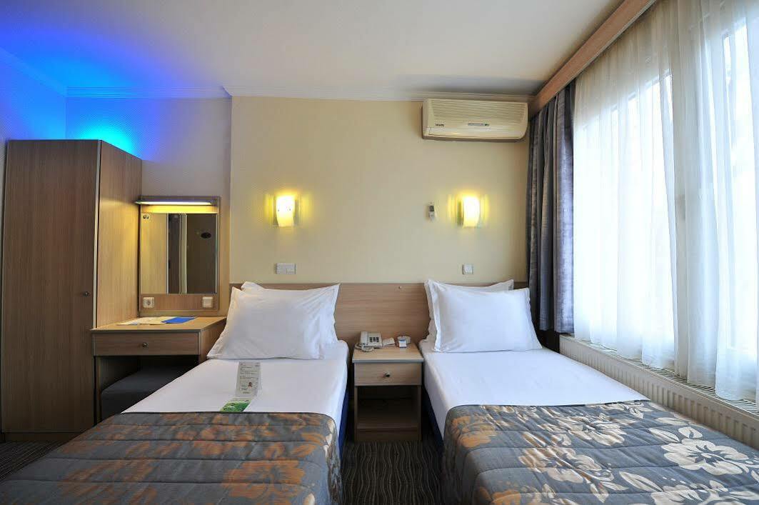 Hotel Olimpiyat Estambul Exterior foto